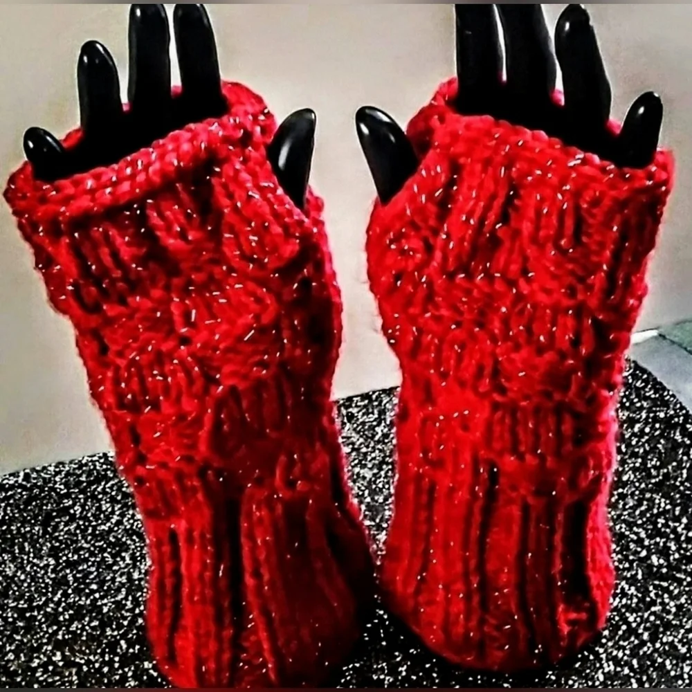 NWT Cashmere Blend Fingerless Gloves